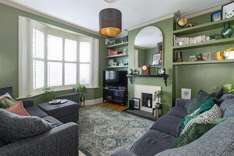 12 Agnes Street, Brighton, BN2 3AS