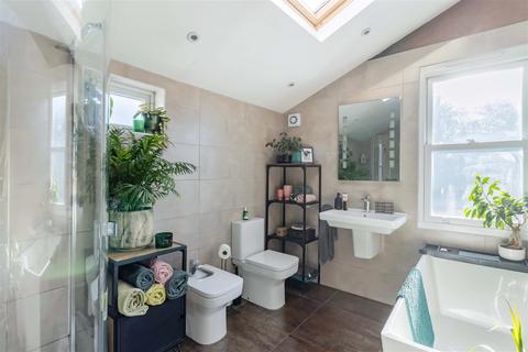 12 Agnes Street, Brighton, BN2 3AS