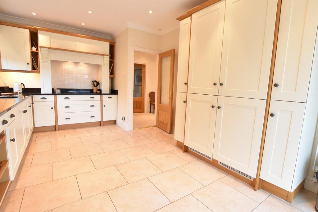 Devonshire Road, Scunthorpe 3 bed detached bungalow for sale £325,000