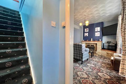 3 bedroom semi-detached house for sale - Edward Street, Hoyland, Barnsley