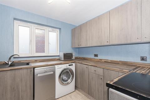 1 bedroom apartment for sale, Woodfall Drive, Crayford, Kent