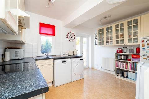 3 bedroom semi-detached house for sale, Orchard Way, Sutton