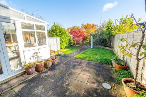 44 Orchard Way, Sutton, SM1 3QQ