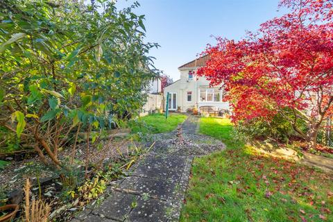 44 Orchard Way, Sutton, SM1 3QQ