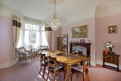 4 bedroom end of terrace house for sale, Wheatley Lane, Ilkley LS29