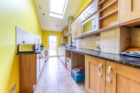 4 bedroom terraced house for sale, Sherwood Park Road, Mitcham, CR4