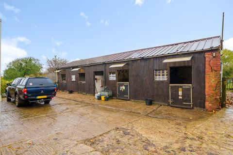 3 bedroom bungalow for sale, Mixbury OXFORDSHIRE