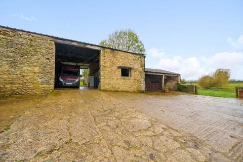 3 bedroom bungalow for sale, Mixbury OXFORDSHIRE