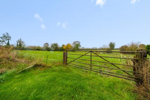 3 bedroom bungalow for sale, Mixbury OXFORDSHIRE