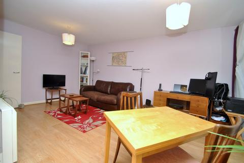 1 bedroom apartment for sale, at Mawson Court, Gopsall Street, London N1