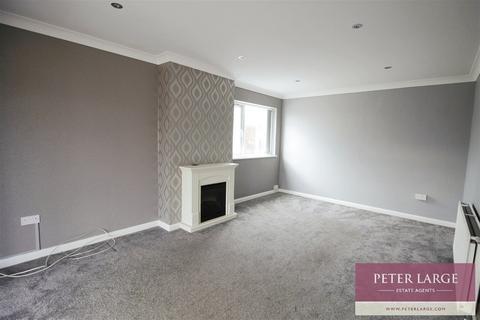 2 Cambrian Walk, Rhyl, LL18 4UR