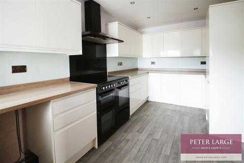 2 Cambrian Walk, Rhyl, LL18 4UR