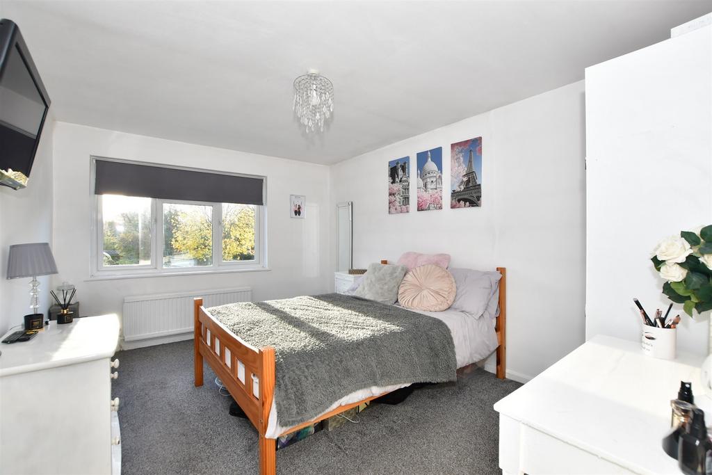 Thornwood Road, Epping, Essex 3 bed terraced house for sale £595,000
