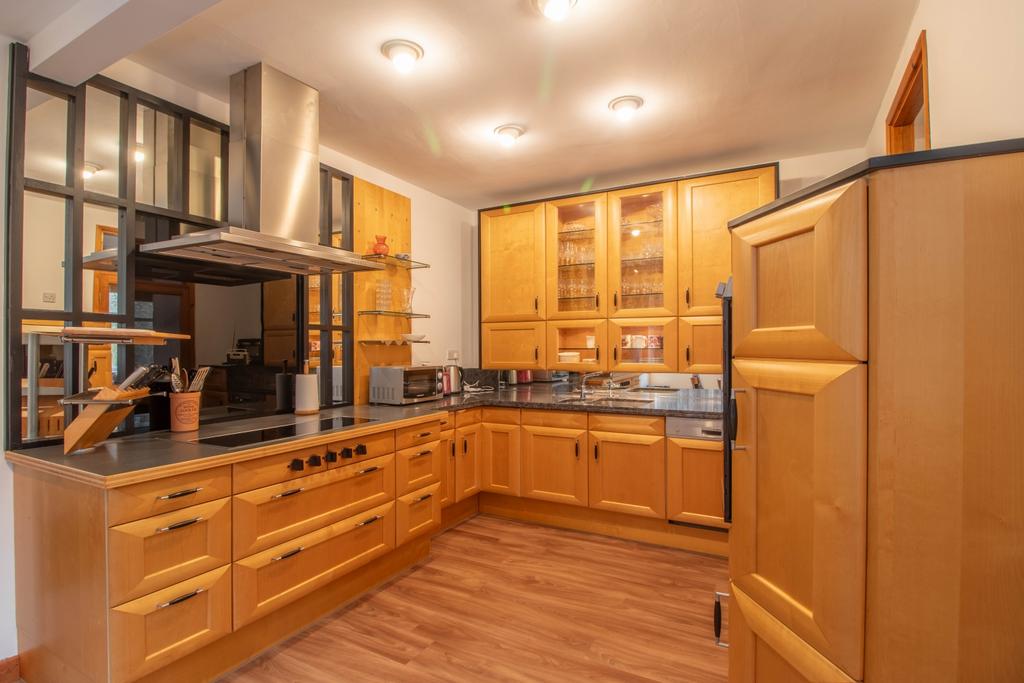 Kitchen 2