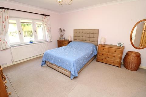 4 Heather Lane, Ravenshead, Nottingham, NG15 9AS