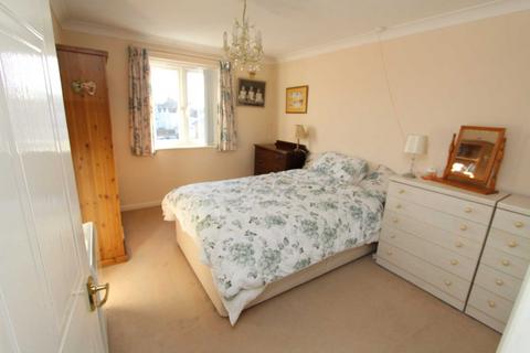 1 bedroom retirement property for sale, Retirement flat close to Town Centre