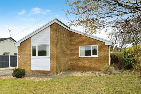 3 bedroom bungalow for sale, Hillside Crescent, Mold, Flintshire, CH7