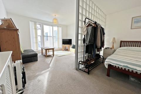 1 bedroom apartment for sale, Spectrum Apartments, Central Promenade, Douglas, IM2 4JL