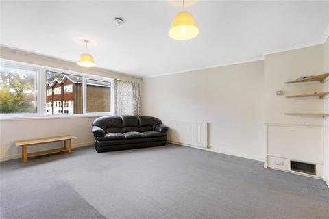 10 Heronsforde, London, W13 8JE