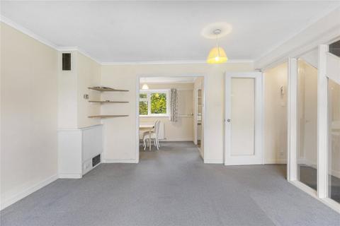 10 Heronsforde, London, W13 8JE
