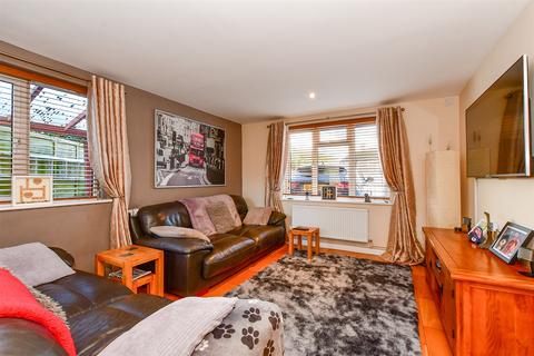 3 bedroom end of terrace house for sale, Drage Road, East Peckham, Tonbridge, Kent