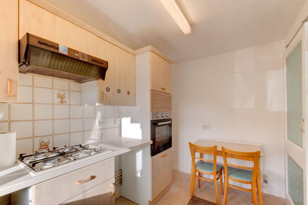 Naseby Close, Church Hill North, Redditch, Worcestershire, B98 2 bed