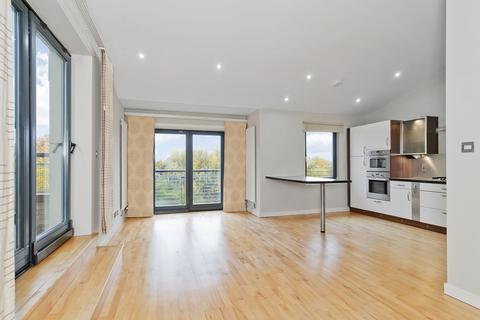 2 bedroom flat for sale, Flat 8, 17, Meggetland Square, Craiglockhart, EH14 1XR