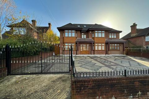 undefined, Brandshill Avenue, Hp13
