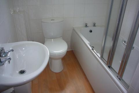 2 bedroom terraced house to rent, Bosworth Close, Bletchley