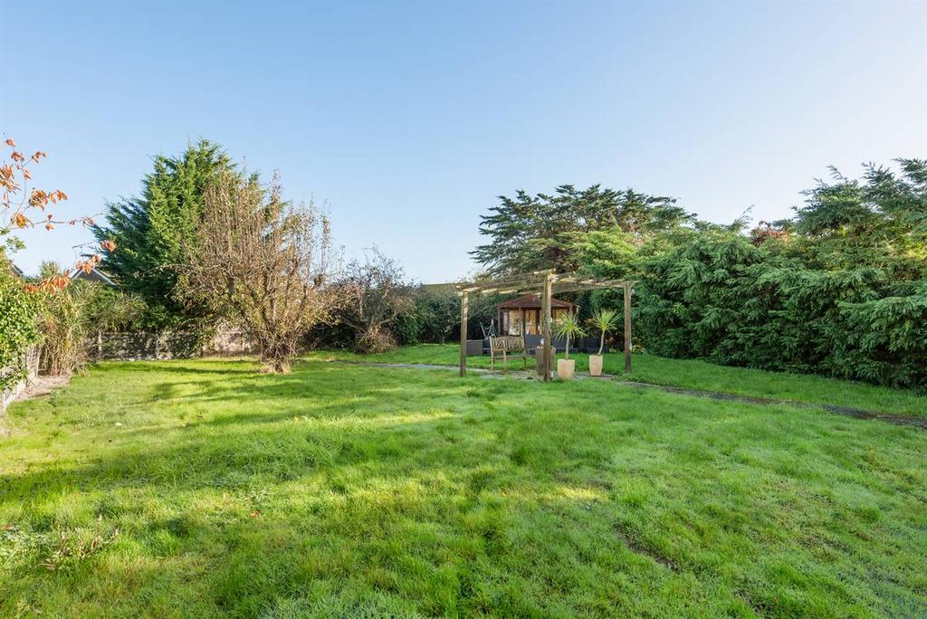 Mill Lane, Herne Bay 5 bed detached house for sale £775,000