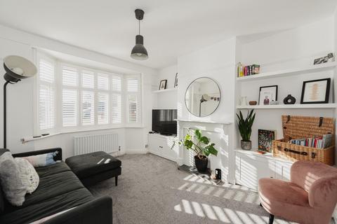 89 Northcroft Road, Epsom, KT19 9SZ