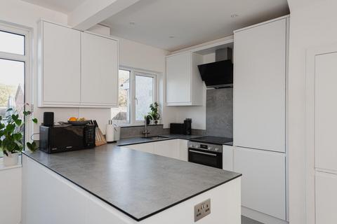 89 Northcroft Road, Epsom, KT19 9SZ