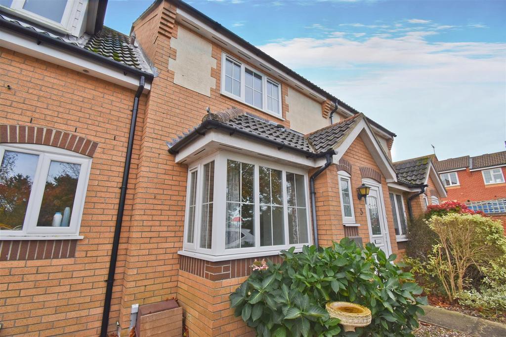 Emery Close, Sheringham 2 bed terraced house £875 pcm (£202 pw)