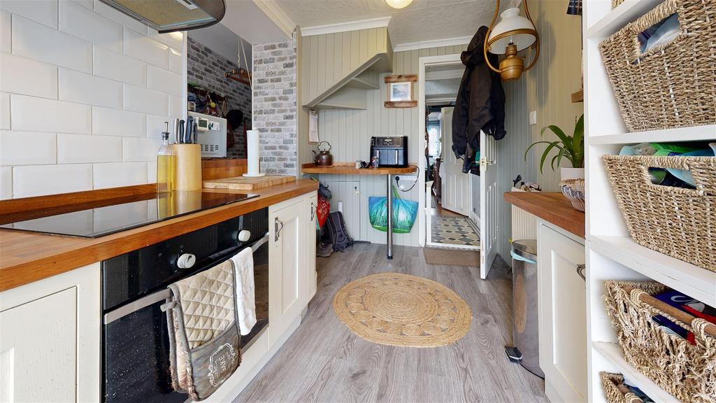 5-St-Georges-Road-Kitchen.jpg