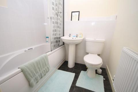 47 Crag View, Bradford, BD10 9HB
