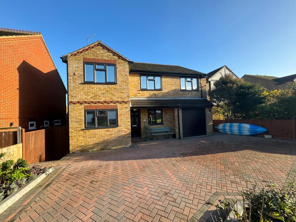 Stanley Avenue, Minster On Sea, Sheerness 4 bed detached house for sale £580,000