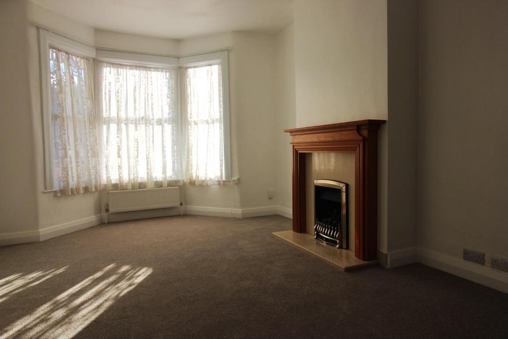 Through lounge.JPG