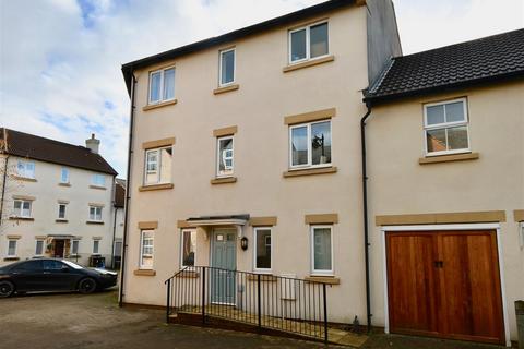 4 bedroom townhouse for sale, Park View, Cotford St. Luke, Taunton