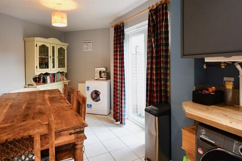 4 bedroom townhouse for sale, Park View, Cotford St. Luke, Taunton