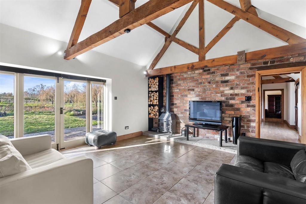The Kedges, Wichenford 2 bed barn conversion for sale £475,000