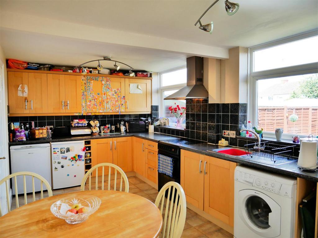 Braemor Road 3 bed terraced house for sale £245,000