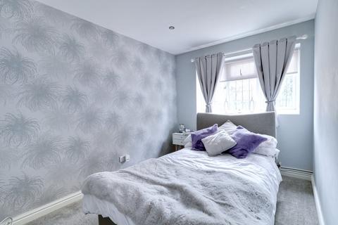 1 Allen Road, Rainham, RM13 9JS