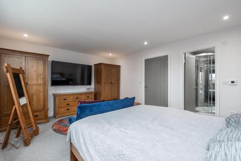 Yorvik House Easingwold Road, Huby, York, YO61 1HJ