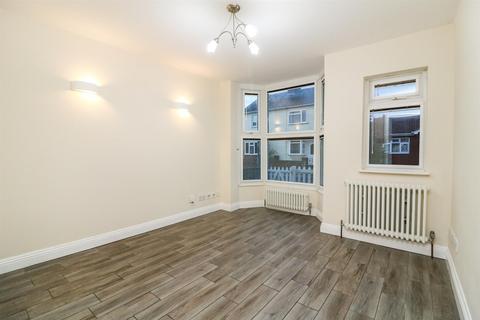 25 Princes Road, Burnham-on-crouch, CM0 8BX