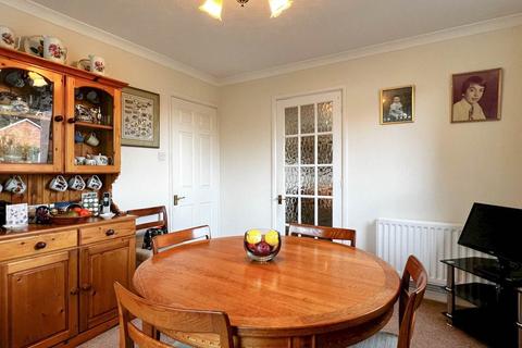 1 Cae Castell, Builth Wells, LD2 3BE