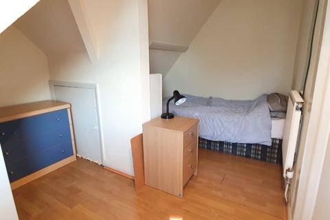 Flat share to rent - Anson Road