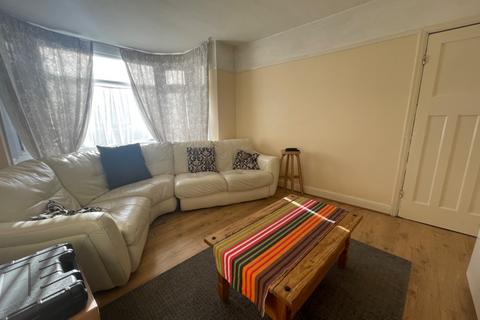 3 bedroom terraced house to rent, Luton, Bedfordshire, Luton, Bedfordshire, LU2