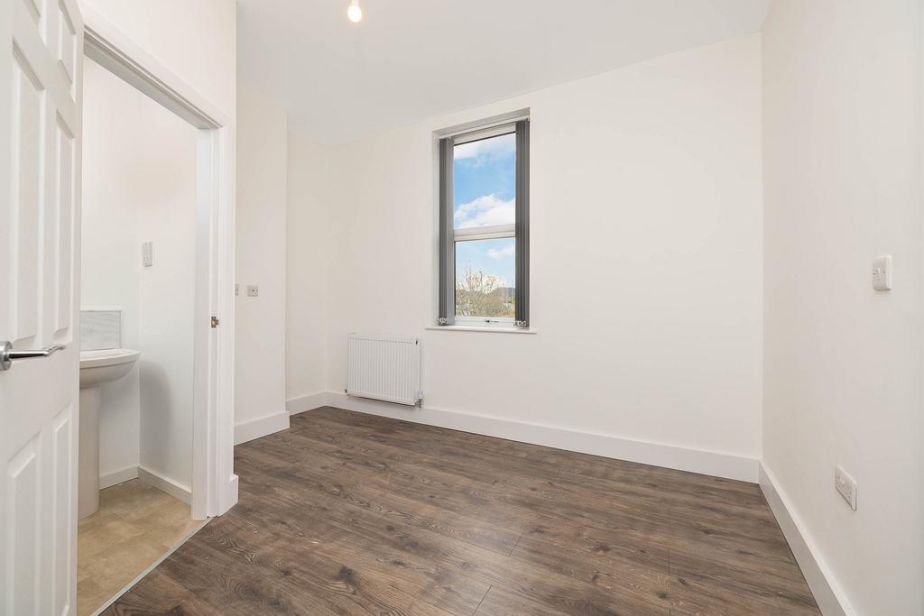 20231116-1225 Mono Capital -119 Station Road, Elle