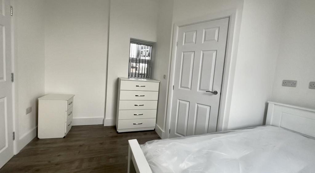 CF18 DC35-0 EF6-445 B-80 DC-F1 B1 C4276844 1 201 a.jpeg