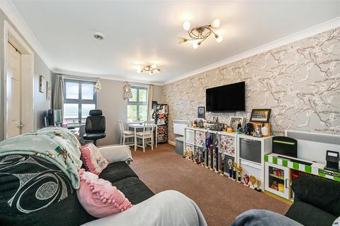 2 bedroom flat for sale - Gamble Road, Portsmouth